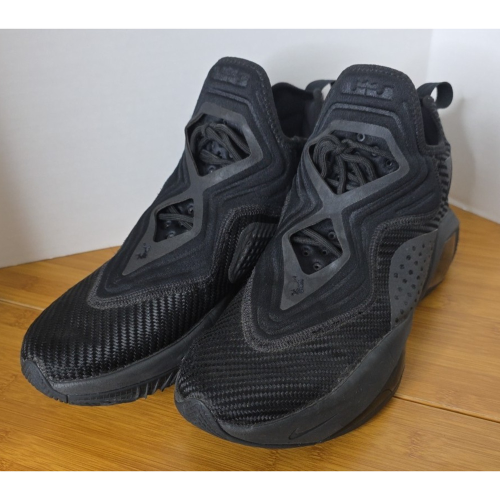 Nike Lebron Soldier 14 Triple Black Basketball Mens Sz 10 Sneakers CK6024-003